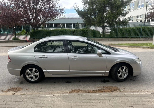 Honda Civic cena 19999 przebieg: 263000, rok produkcji 2009 z Warszawa małe 191